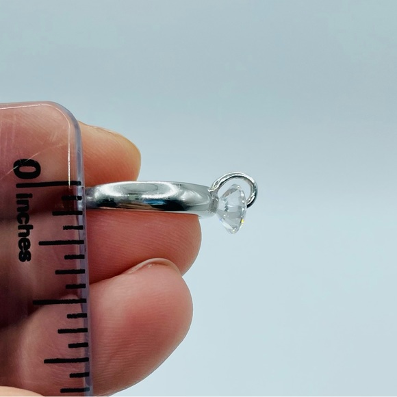 Vintage 90's CZ Spinner 14k Solid White Gold Solitaire Ring - Picture 6 of 16